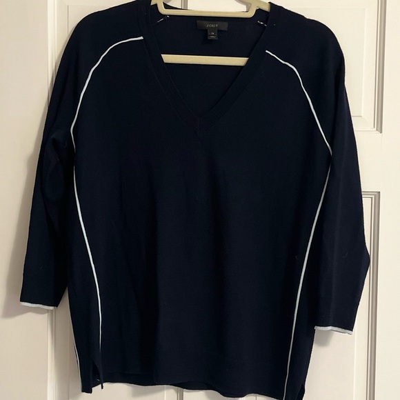 J. Crew Navy V Neck Wool Sweater XS - Picture 5 of 6